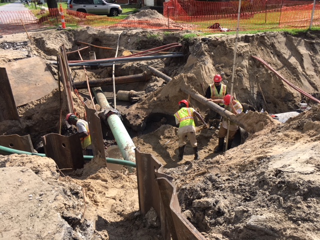 MICHOUD BOULEVARD SEWER AND DRAINAGE IN LAKEBOUND LANE COMPLETE