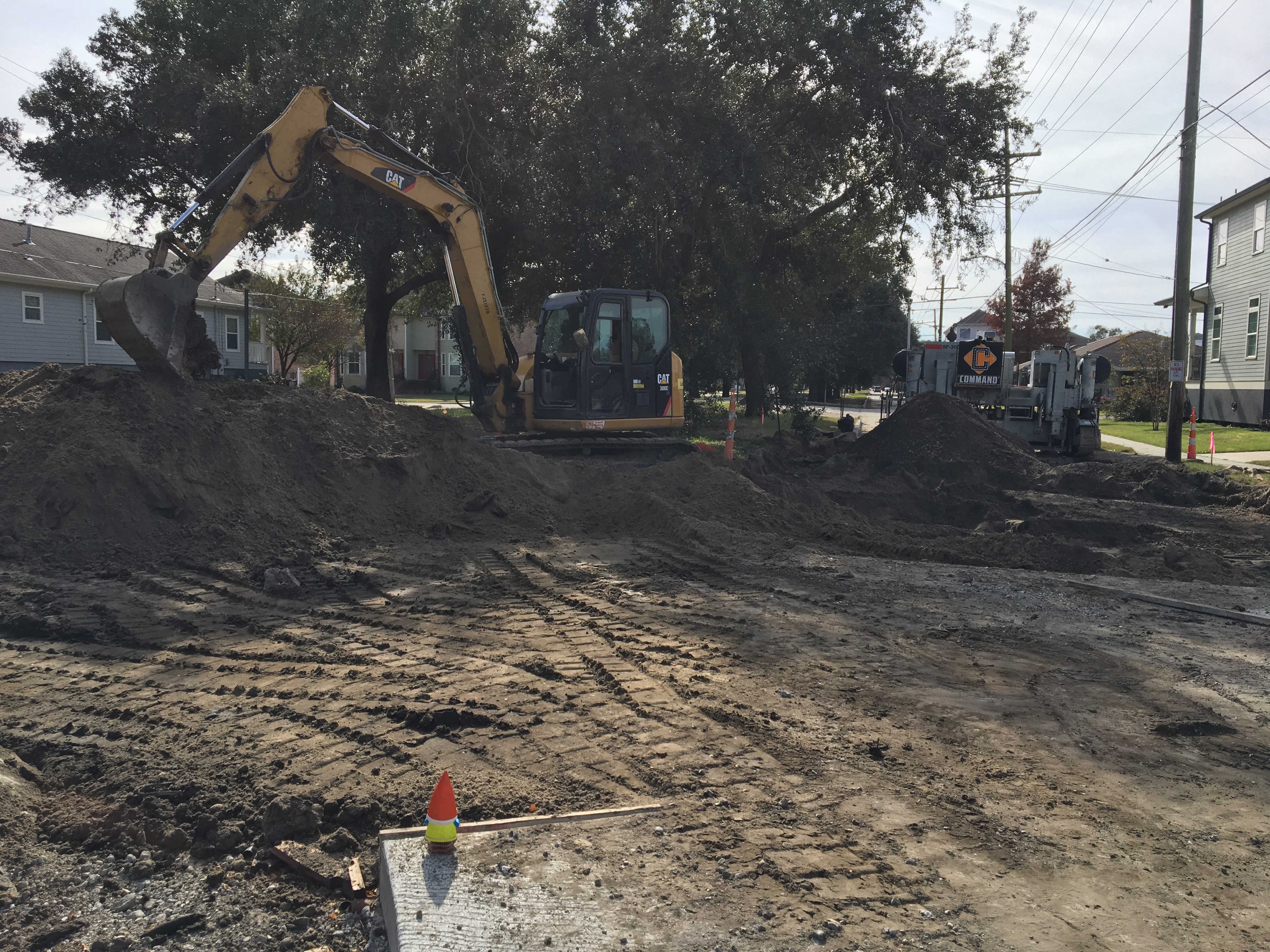 FLEUR DE LIS DRIVE CONSTRUCTION CREWS NOW 88 PERCENT COMPLETE