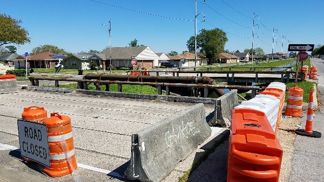 NEW ORLEANS EAST BRIDGES CONTRACT ROUTING