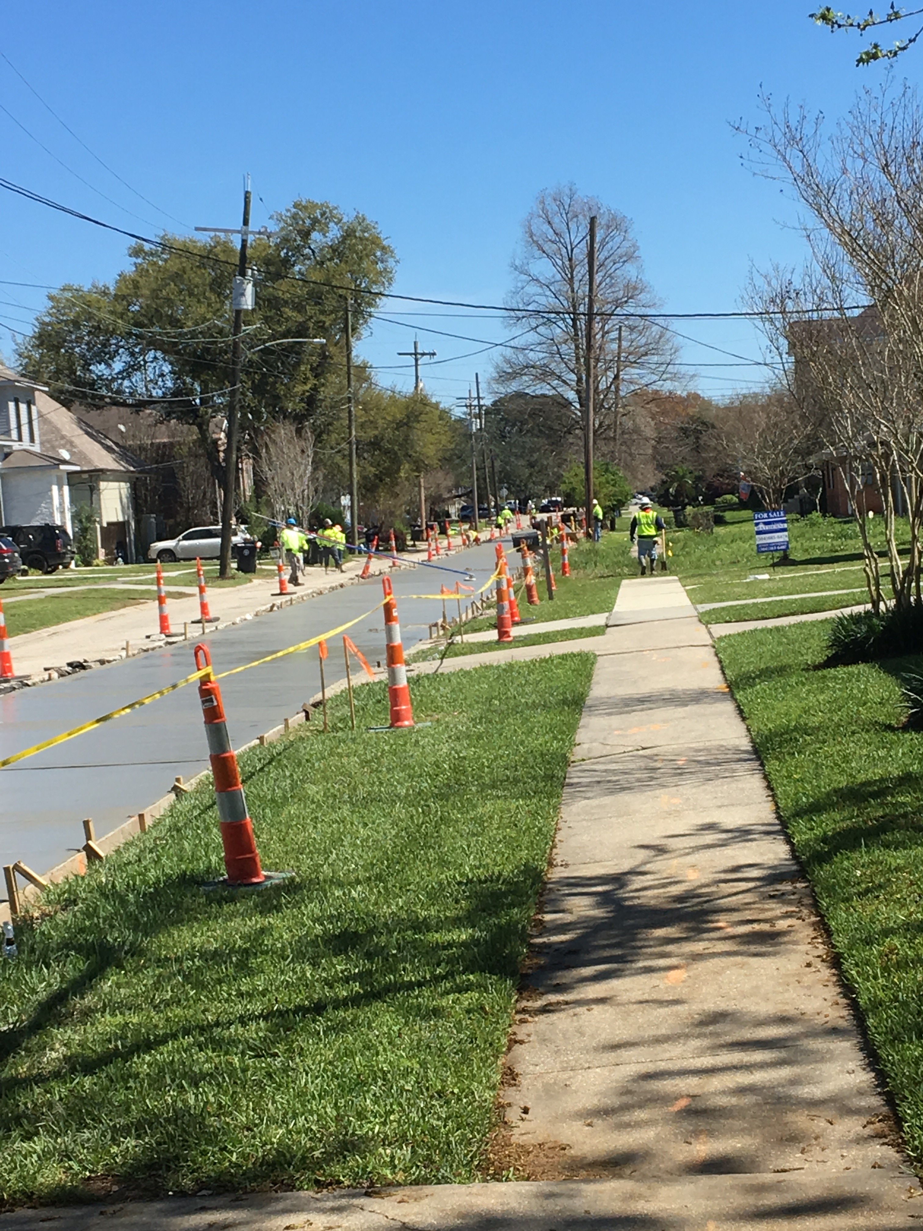 CREWS WORK WEEKENDS TO MAKE UP FOR DAYS LOST TO RAIN ON WEST END GROUP A PROJECT