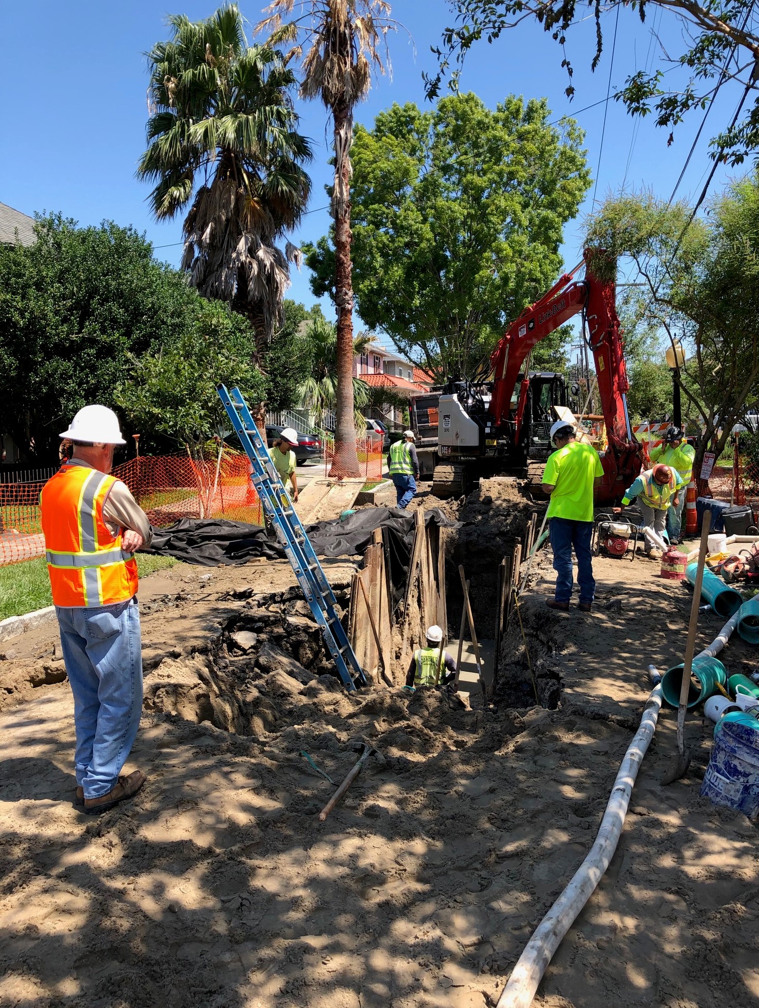 CONSTRUCTION CONTINUES ON TAFT PLACE EMERGENCY RECONSTRUCTION
