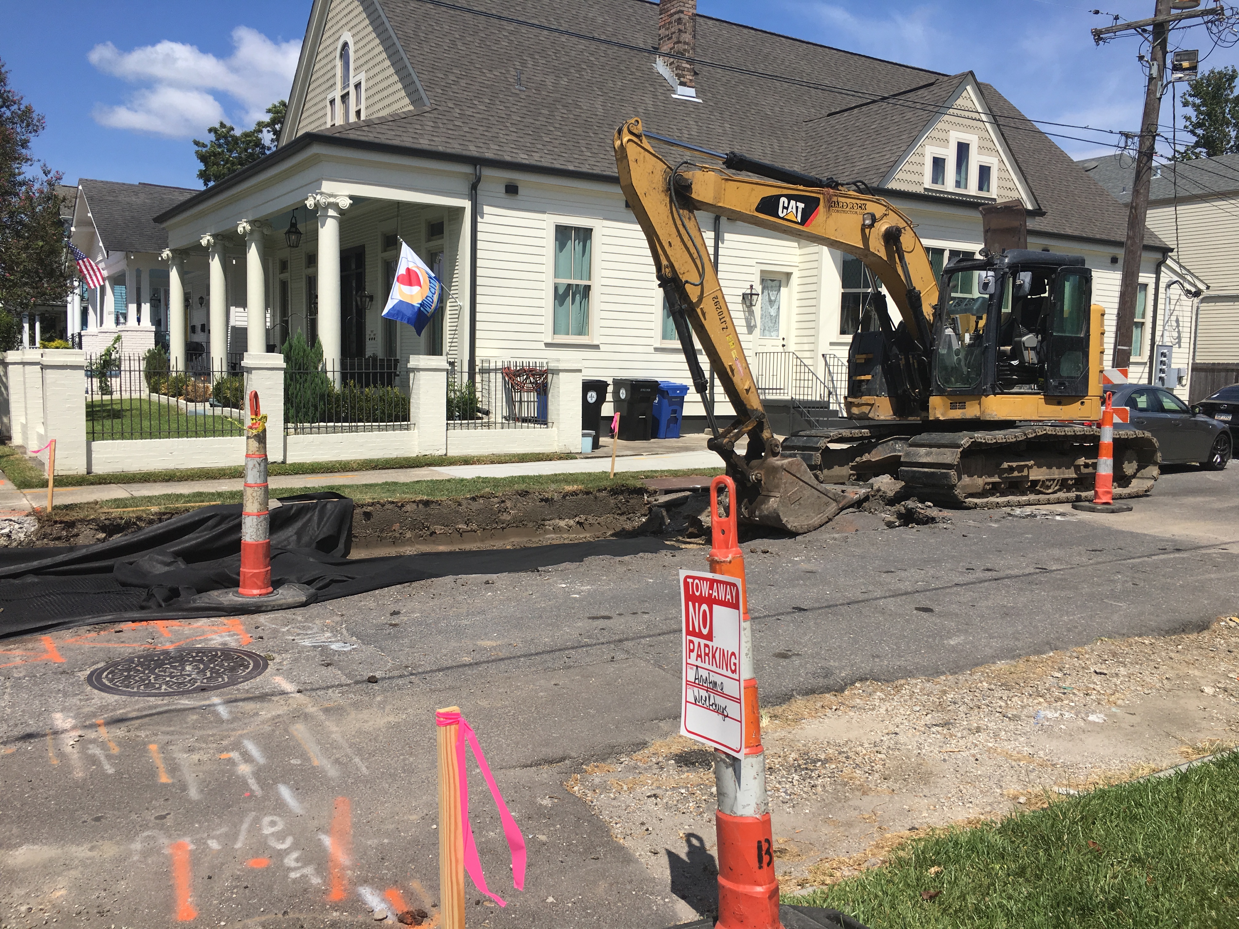 CONSTRUCTION ON MID-CITY GROUP A PROJECT PROGRESSES