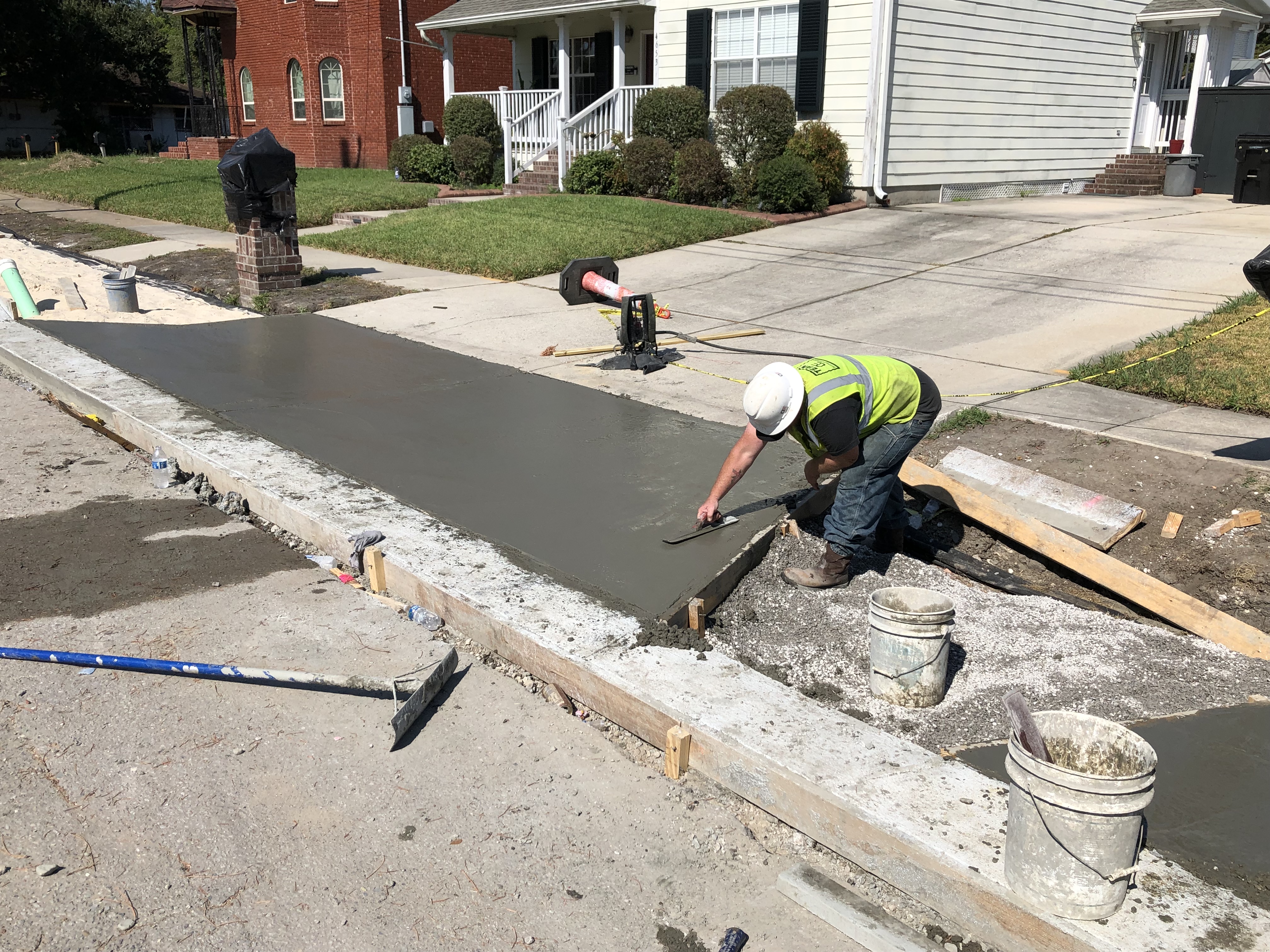 PONTILLY STORMWATER PROJECT CONTINUES IN PONTCHARTRAIN PARK