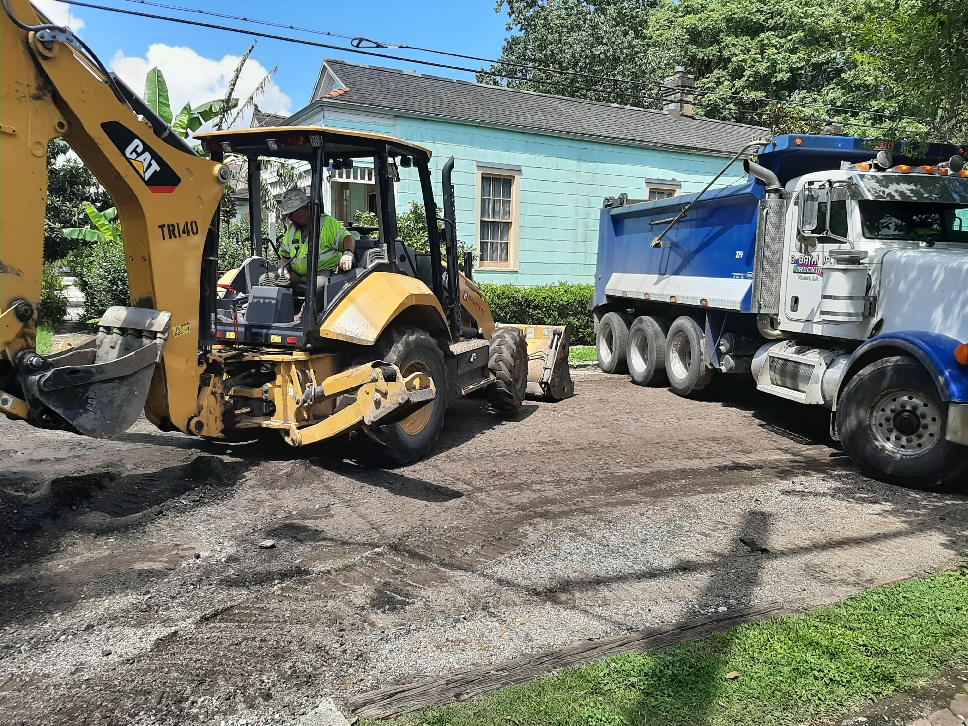 HOLLYGROVE, LEONIDAS GROUP A CONTINUES WITH MORE SEWER LINE REPAIRS