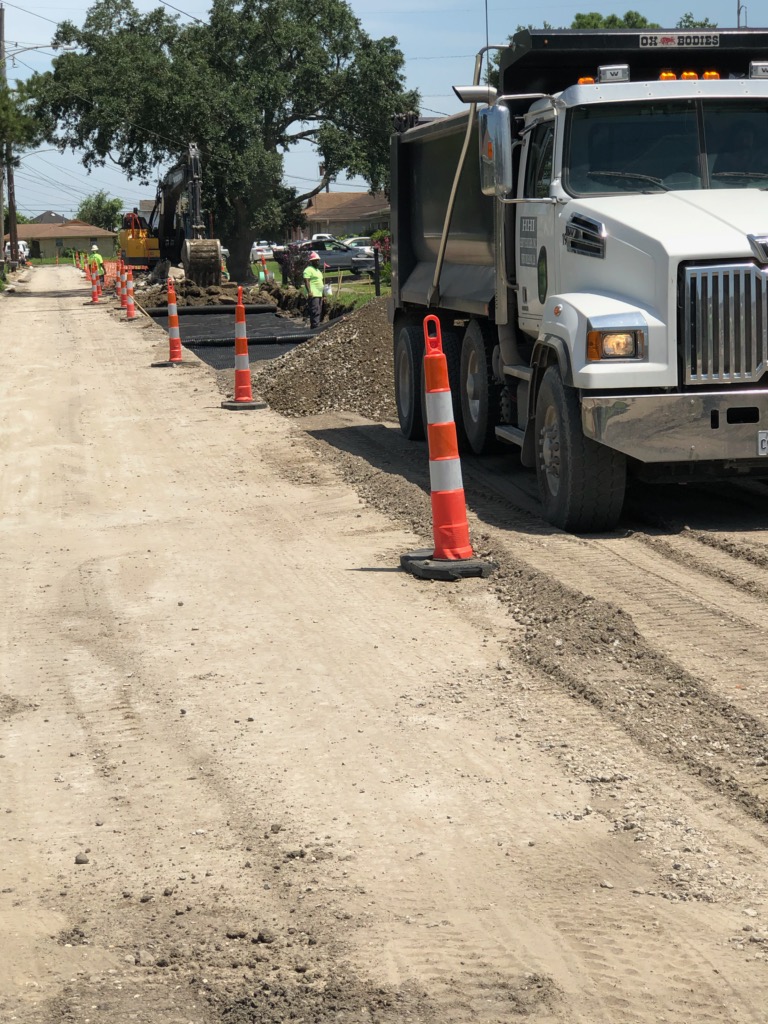 POINT REPAIRS AND WATERLINE TIE-INS CONTINUE ON READ EAST C PROJECT