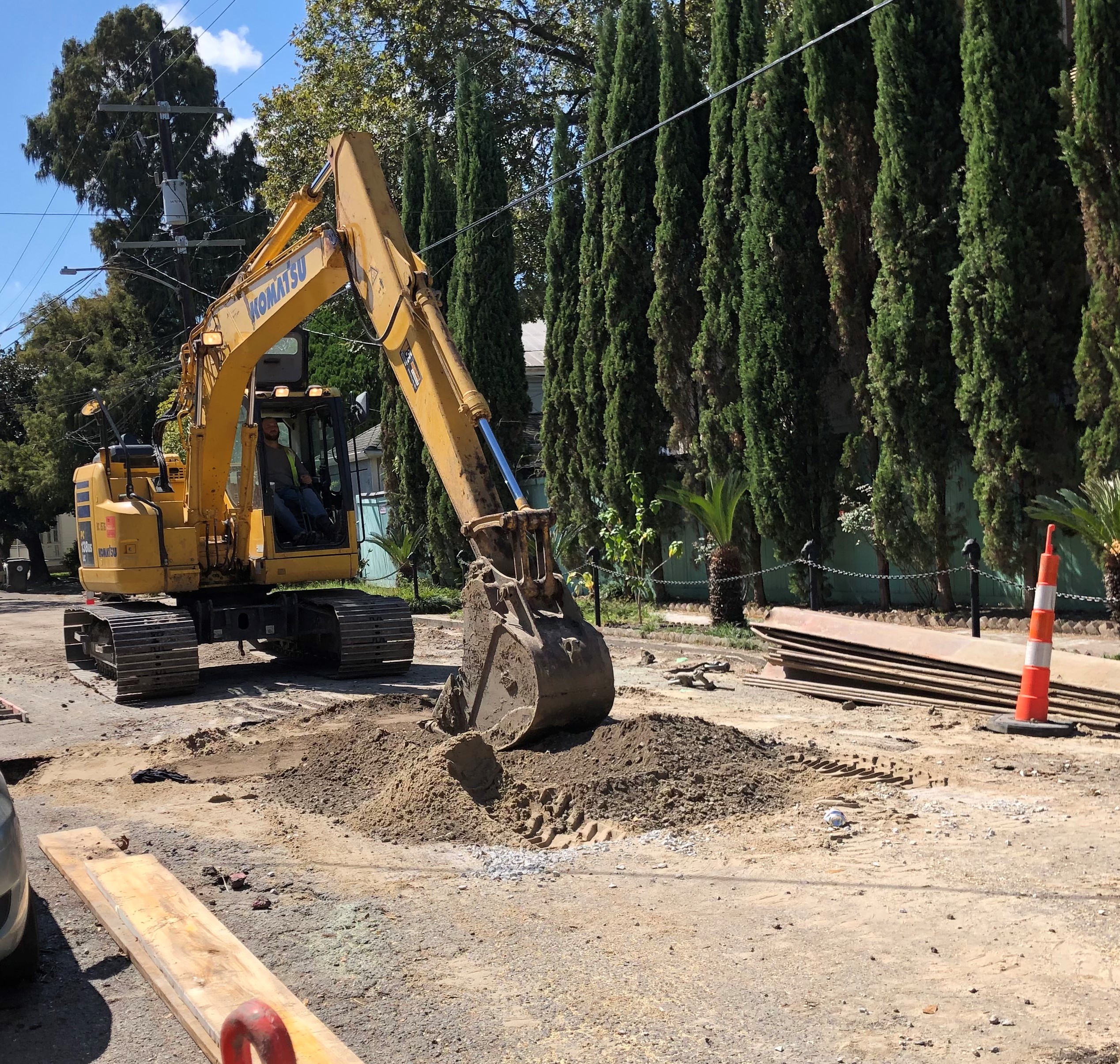 SEWER REPAIRS AND PAVEMENT RESTORATION COMPLETED AS PART OF HOLLYGROVE, LEONIDAS GROUP A PROJECT