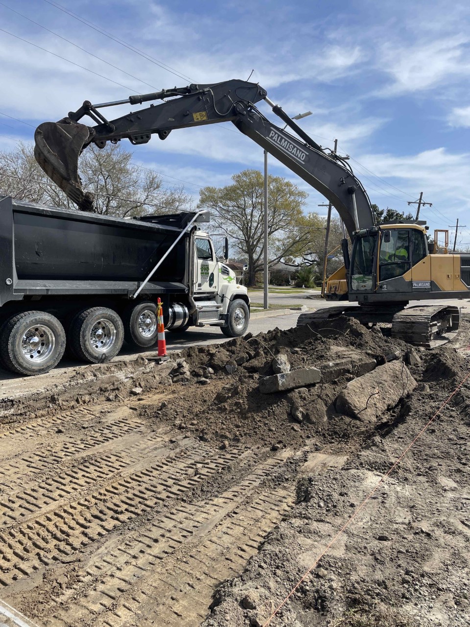 WATERLINE WORK CONTINUES ON LAKEVIEW NORTH GROUP C