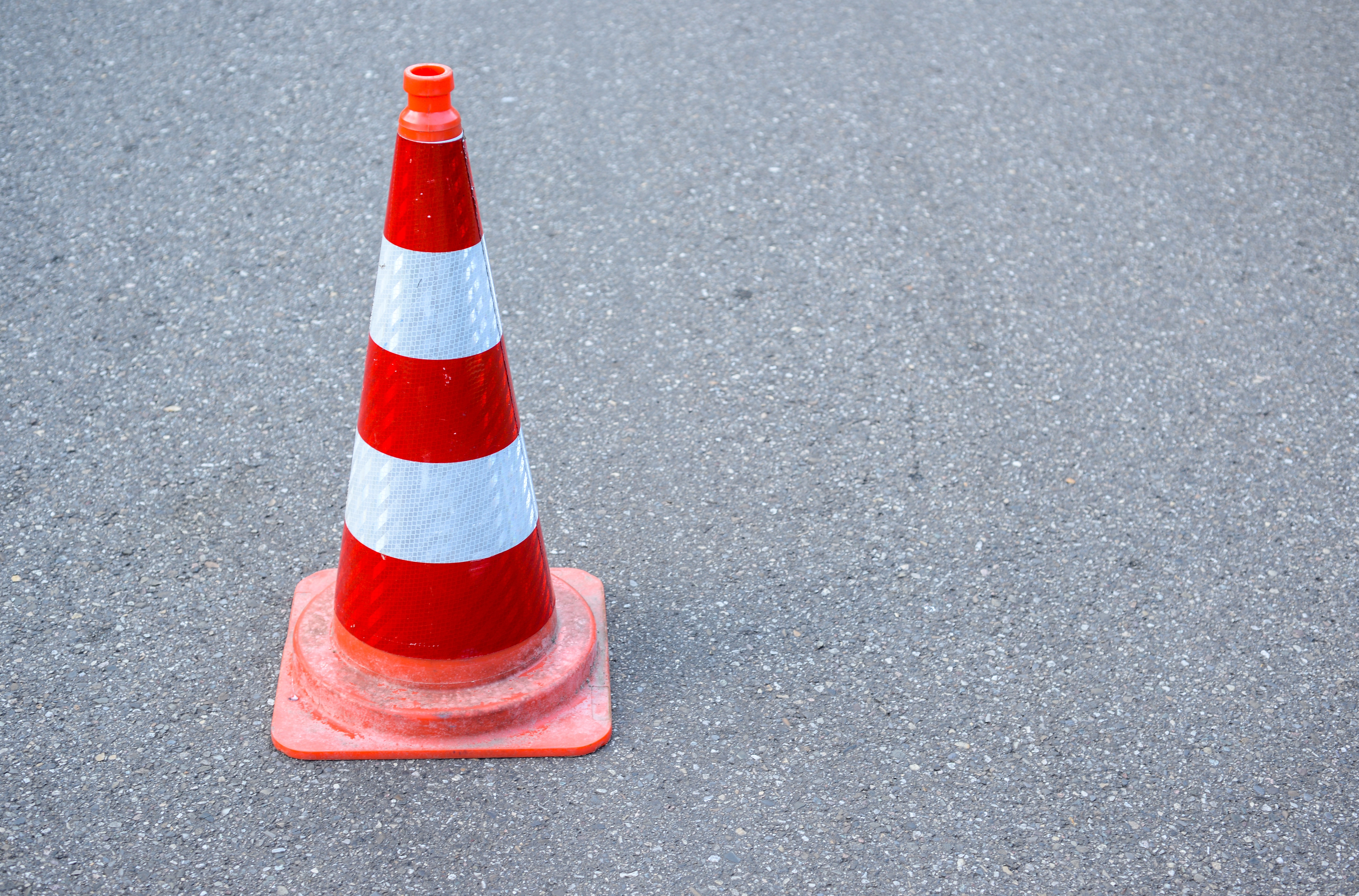 LITTLE WOODS GROUP B CONTINUES FULL-DEPTH RECONSTRUCTION OPERATIONS ON AVALON WAY